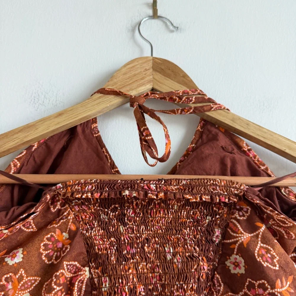 J. Crew V-Neck Top in Vintage‎ Vines